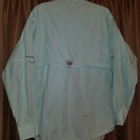 Mens Columbia size small Omni Shade shirt - Picture 4 of 6